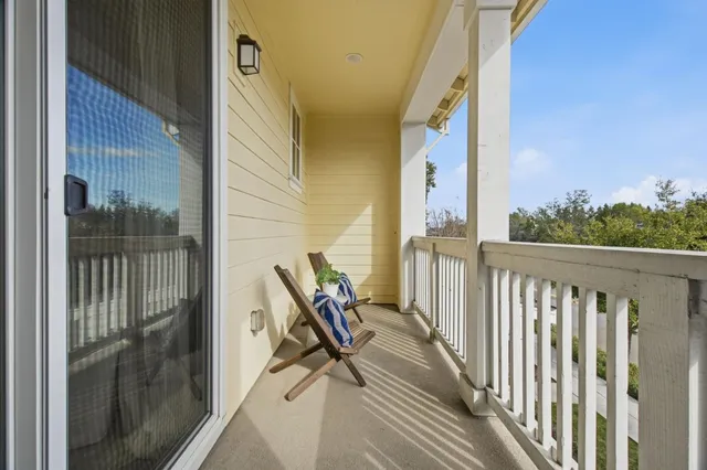 $1,380,000 | 394 Circuit Way, Mountain View, CA 94043