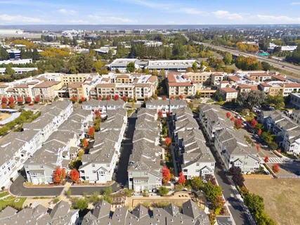 $1,380,000 | 394 Circuit Way, Mountain View, CA 94043