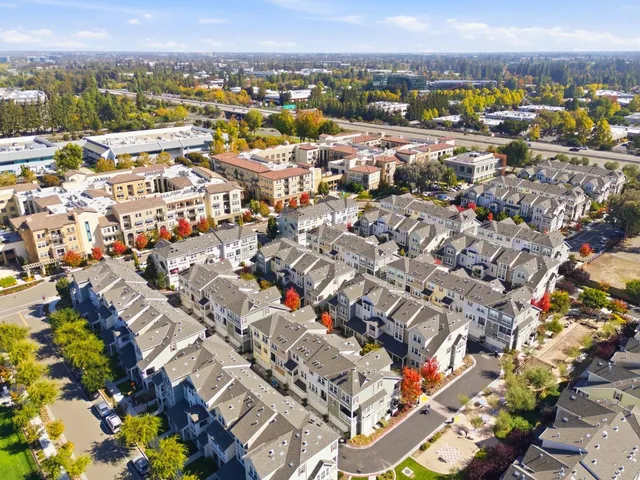 $1,380,000 | 394 Circuit Way, Mountain View, CA 94043