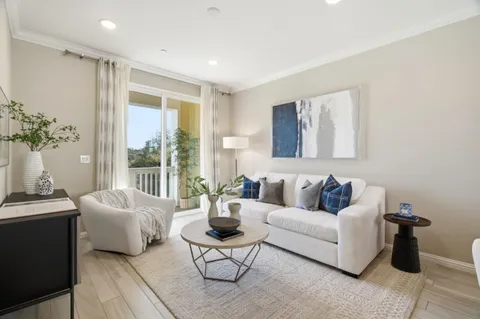 $1,380,000 | 394 Circuit Way, Mountain View, CA 94043