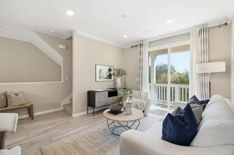 $1,380,000 | 394 Circuit Way, Mountain View, CA 94043