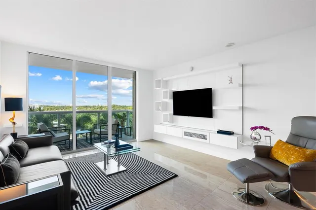 $4,800 | 347 North New River Drive East, Unit 602, Fort Lauderdale, FL 33301