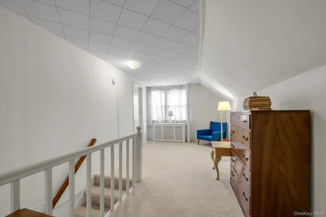 $899,888 | 67 Maple Drive West, New Hyde Park, NY 11040