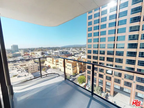 $7,150 | 11750 Wilshire Boulevard, Unit 2901, Los Angeles, CA 90025
