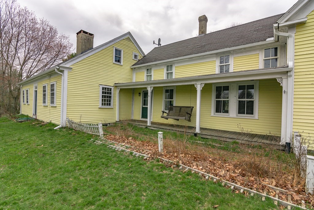 11 Ed Clark Road Hubbardston, MA 01452 - Photo 3 of 42 a view of a house with a yard