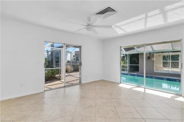 $4,800 | 875 Robin Court, Marco Island, FL 34145