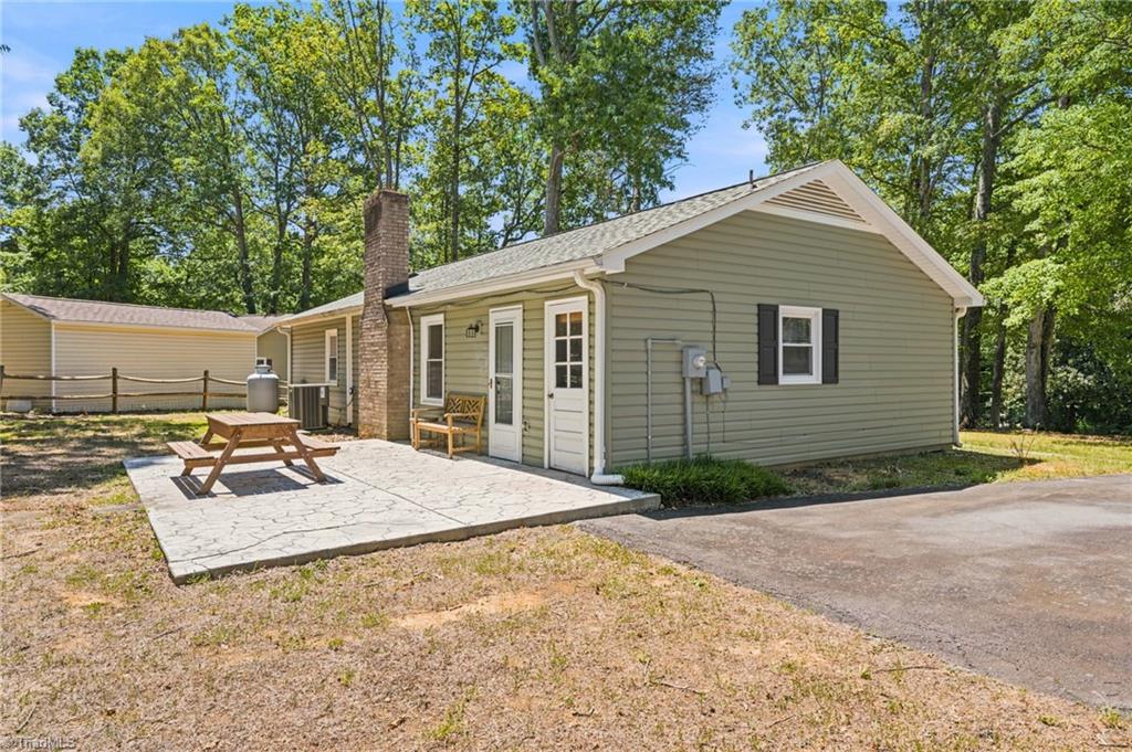 5316 Bracy Ridge Court Pfafftown, NC 27040 - Photo 34 of 48