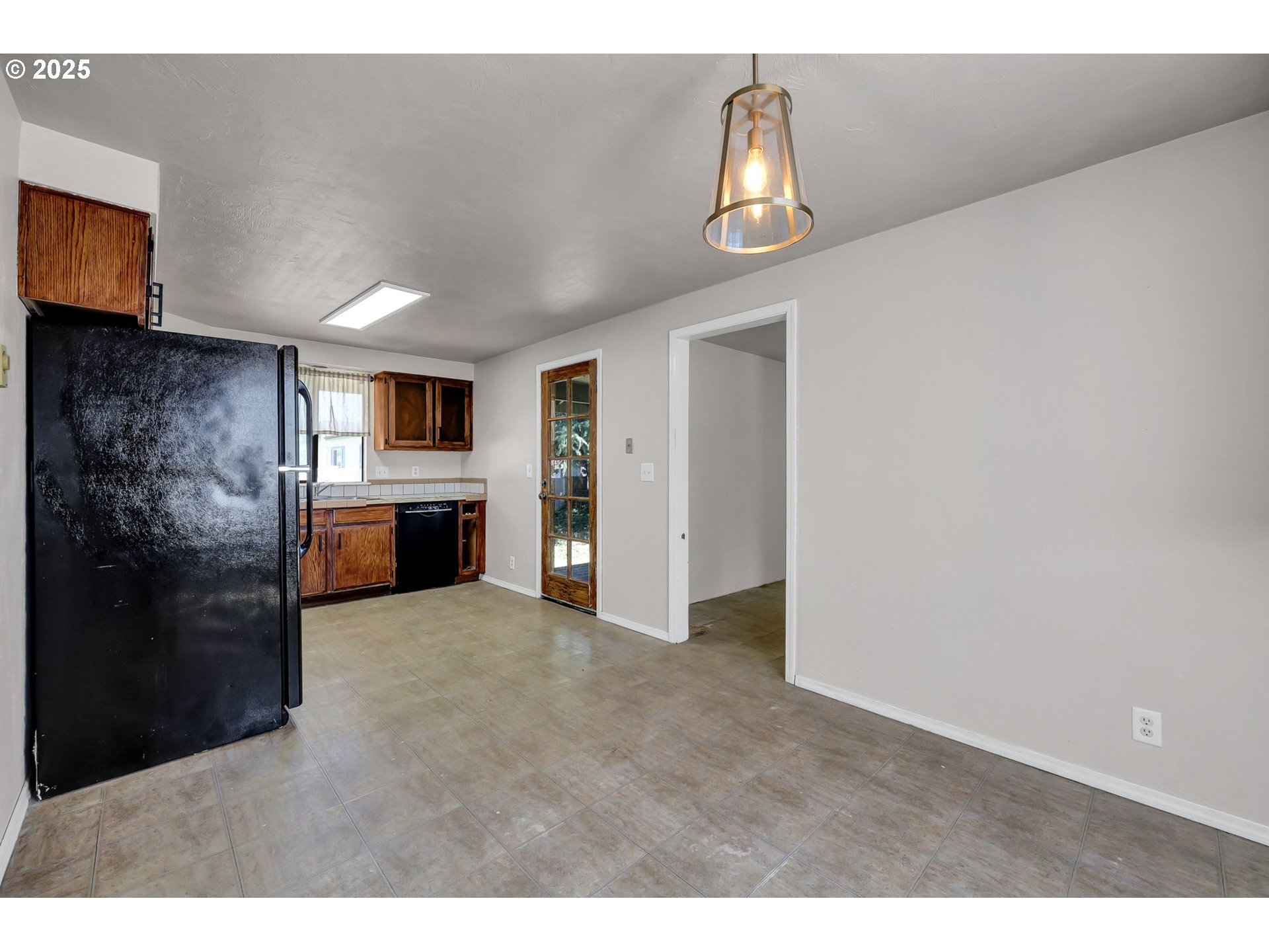 5430 E Street Springfield, OR 97478 - Photo 13 of 44