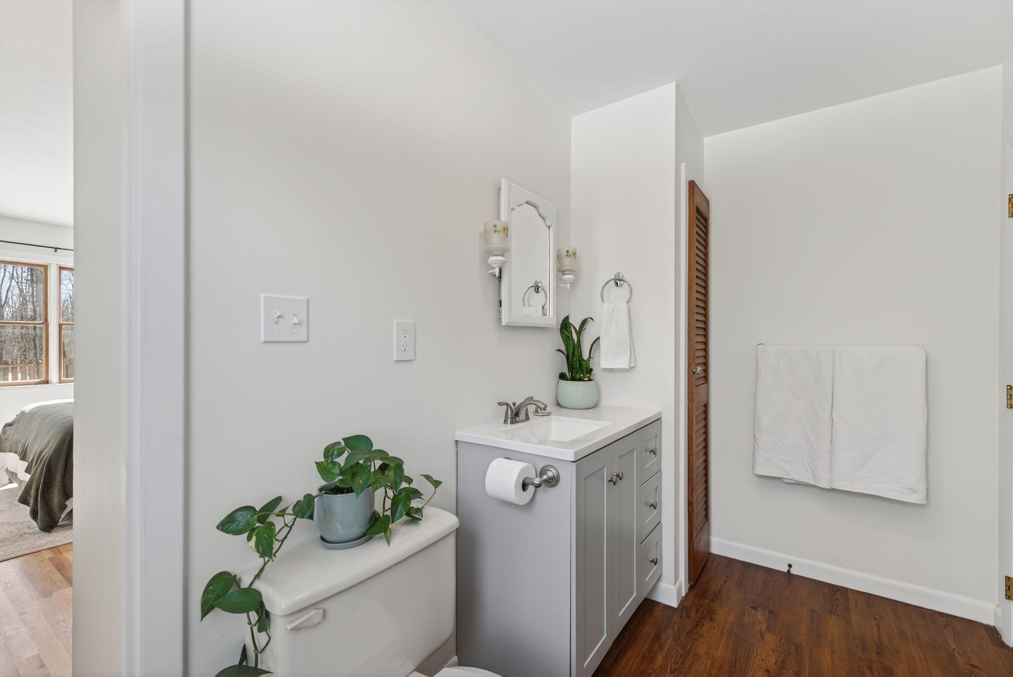 121 6 Rod Road Fairfield, ME 04937 - Photo 28 of 65 First Level Full Bathroom