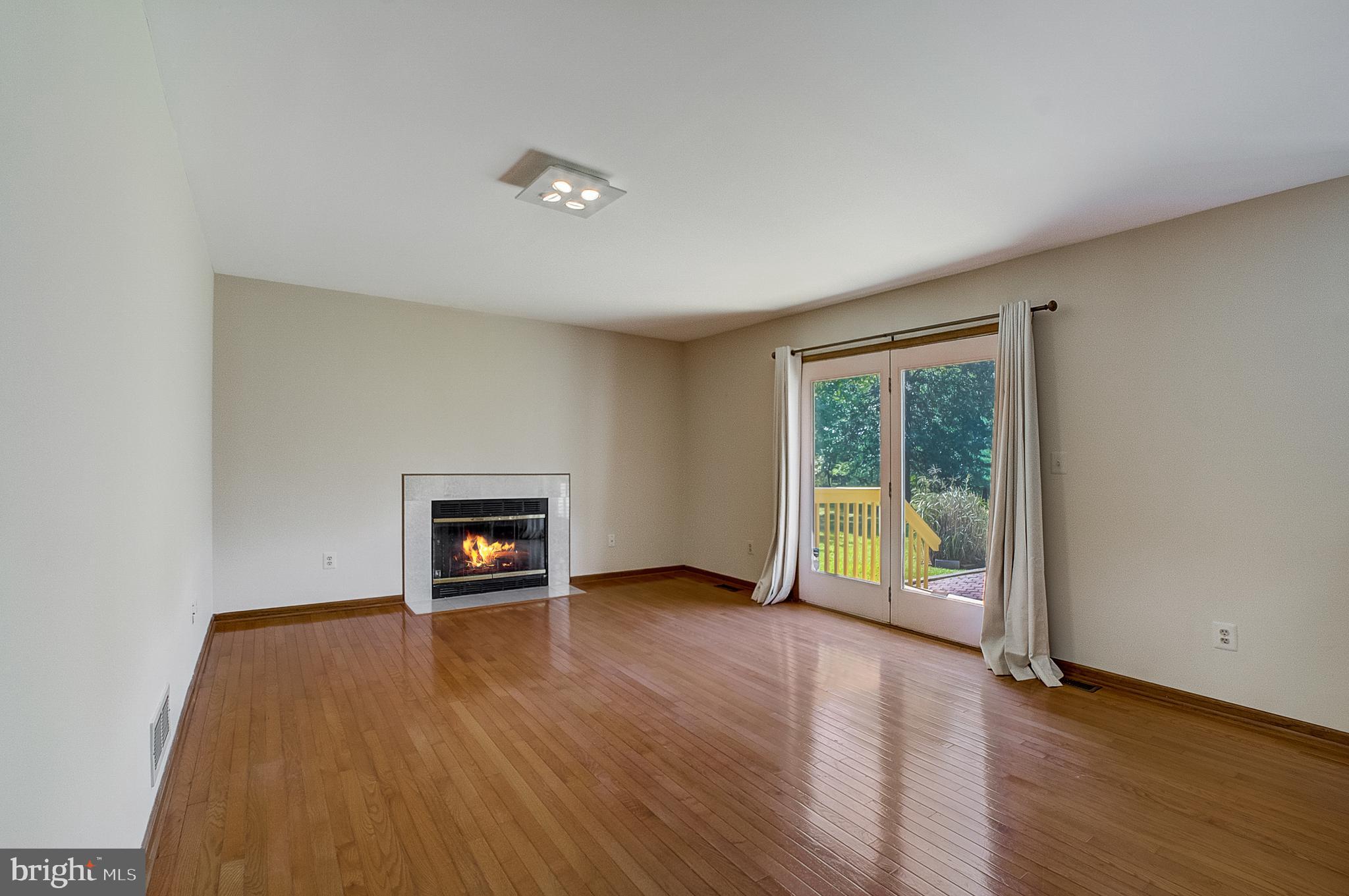 19 Haverford Road Princeton Junction, NJ 08550 - Photo 11 of 35 Gallery Image 11