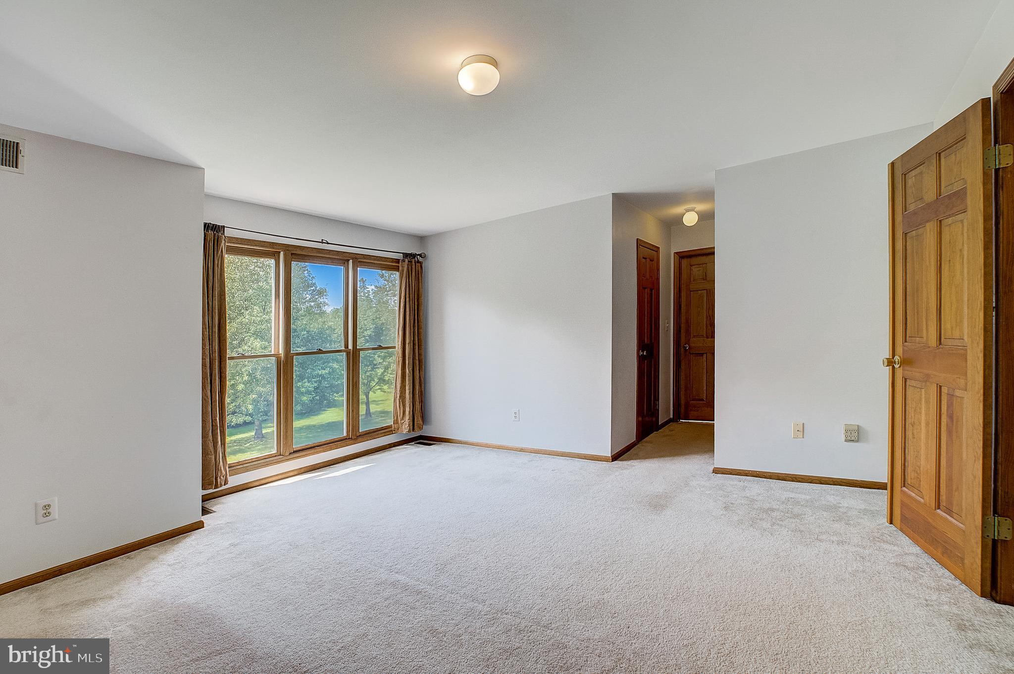 19 Haverford Road Princeton Junction, NJ 08550 - Photo 20 of 35 Gallery Image 20