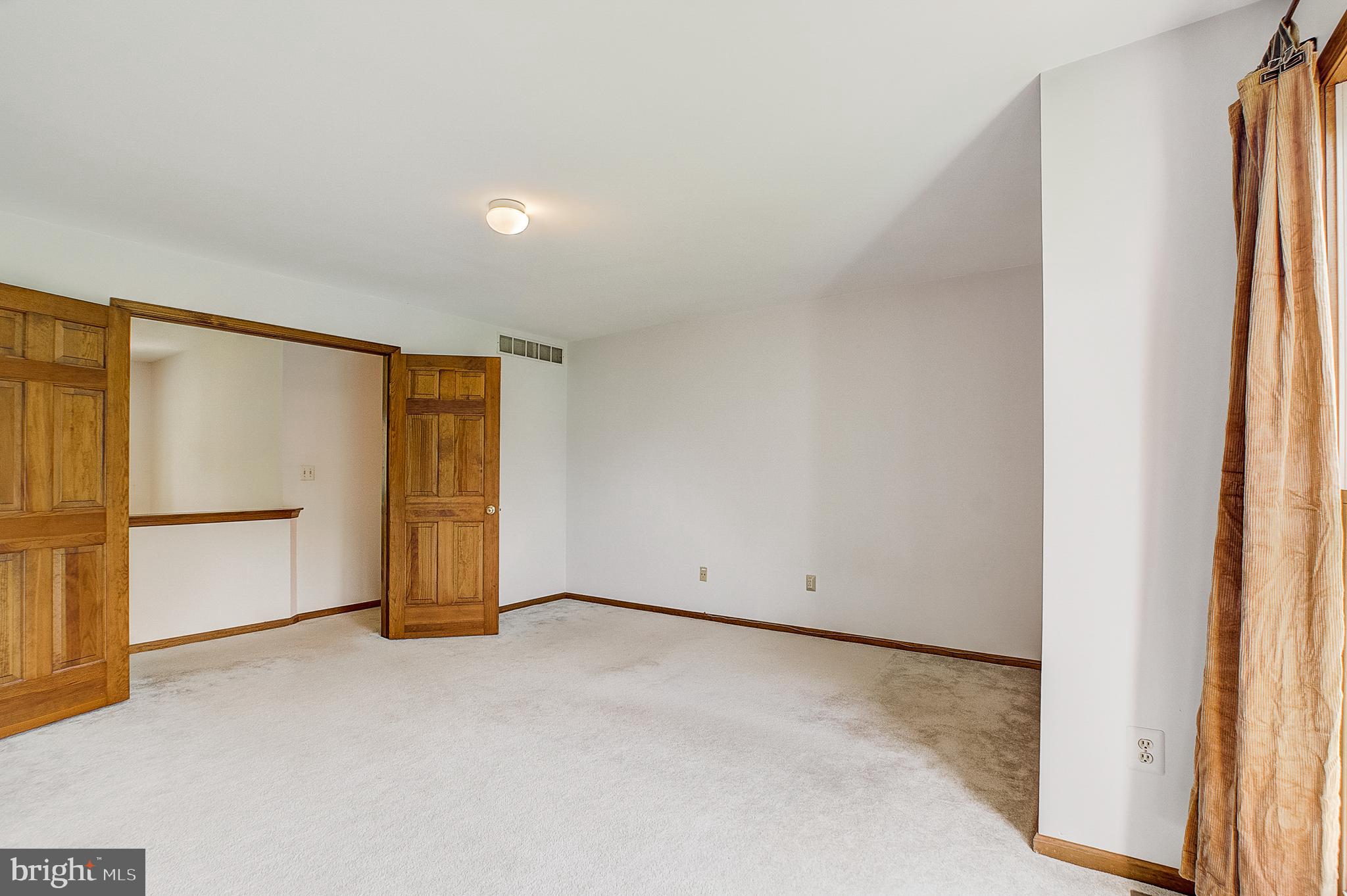 19 Haverford Road Princeton Junction, NJ 08550 - Photo 22 of 35 Gallery Image 22