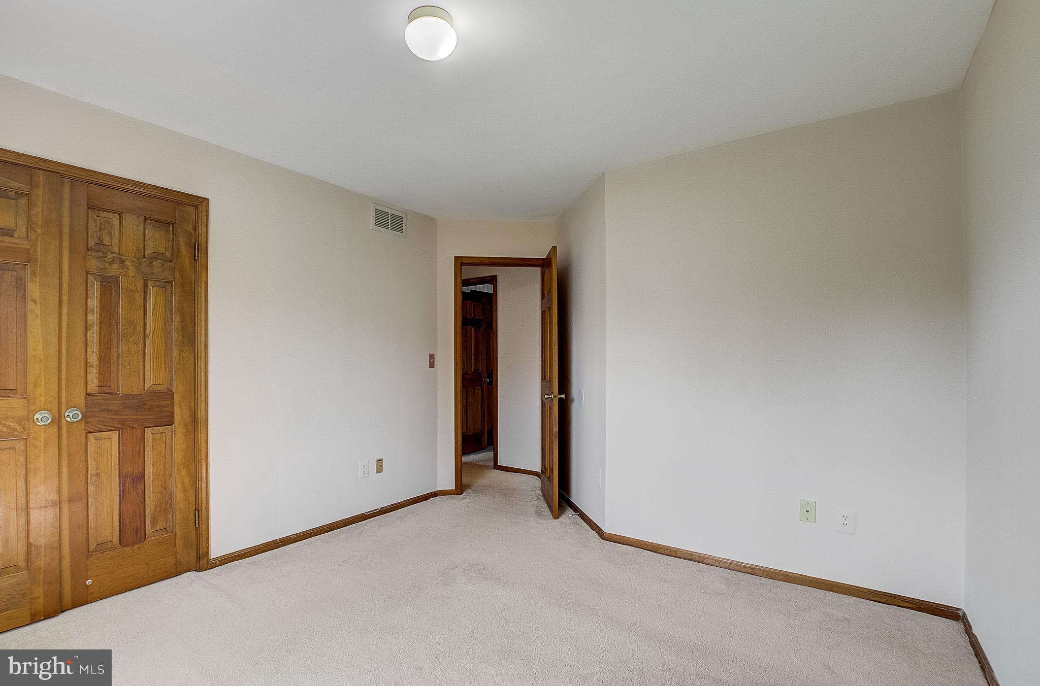 19 Haverford Road Princeton Junction, NJ 08550 - Photo 30 of 35 Gallery Image 30