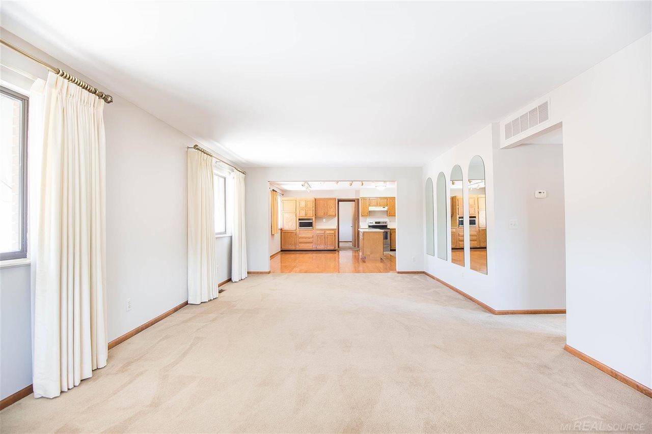 35535 23 Mile Road New Baltimore, MI 48047 - Photo 11 of 22