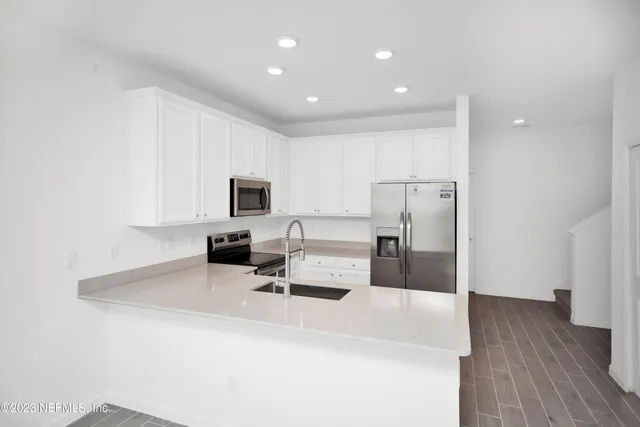 $2,400 | 348 Rosemont Dr Street, St. Augustine, FL 32092