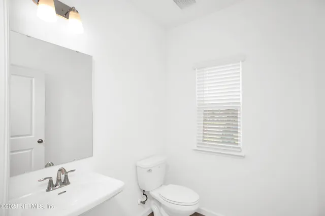 $2,400 | 348 Rosemont Dr Street, St. Augustine, FL 32092