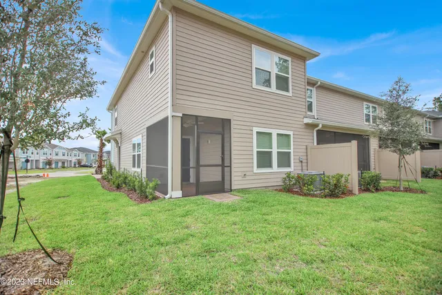 $2,400 | 348 Rosemont Dr Street, St. Augustine, FL 32092