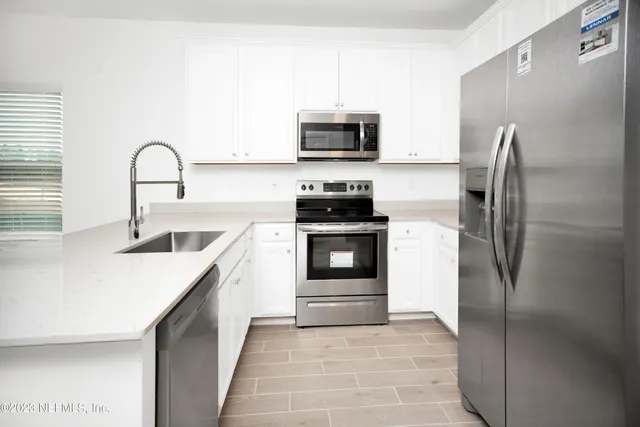 $2,400 | 348 Rosemont Dr Street, St. Augustine, FL 32092