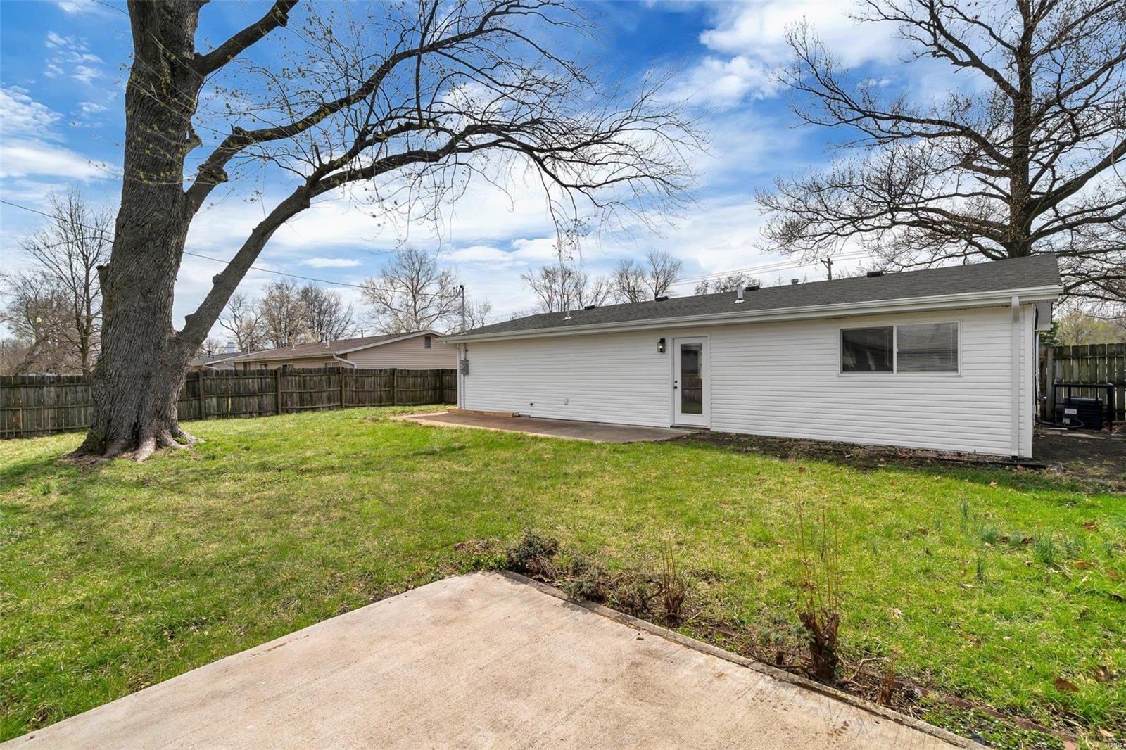 1565 Mullanphy Road Florissant, MO 63031 - Photo 14 of 16 Gallery Image 14