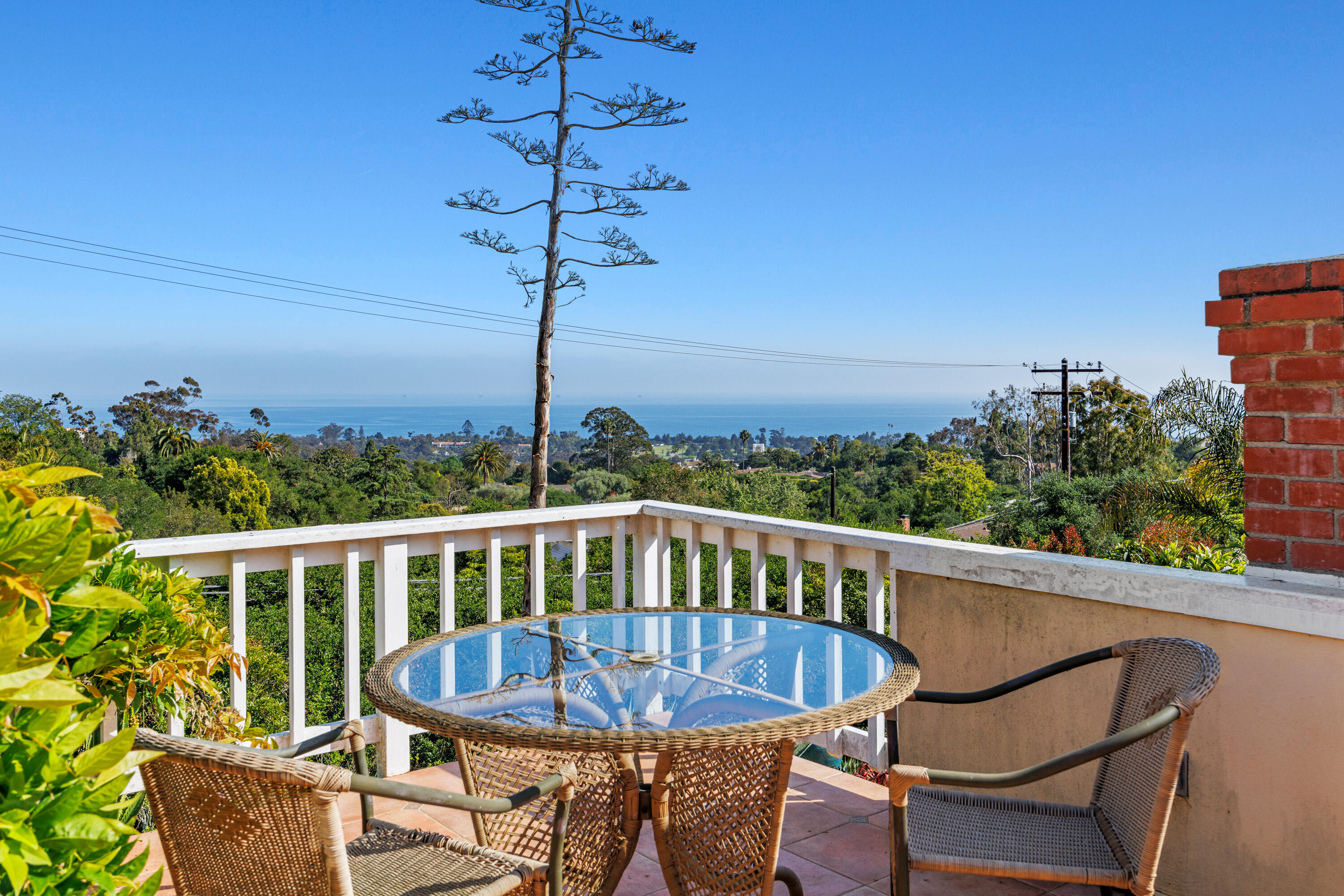 723 Alston Road Santa Barbara, CA 93108 - Photo 15 of 21 723 Alston Web-18