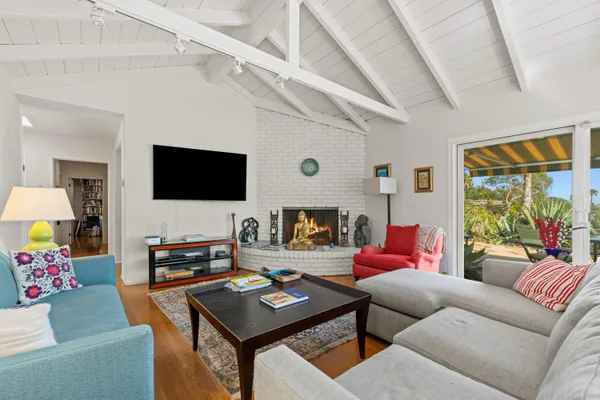 $8,500 | 723 Alston Road, Santa Barbara, CA 93108