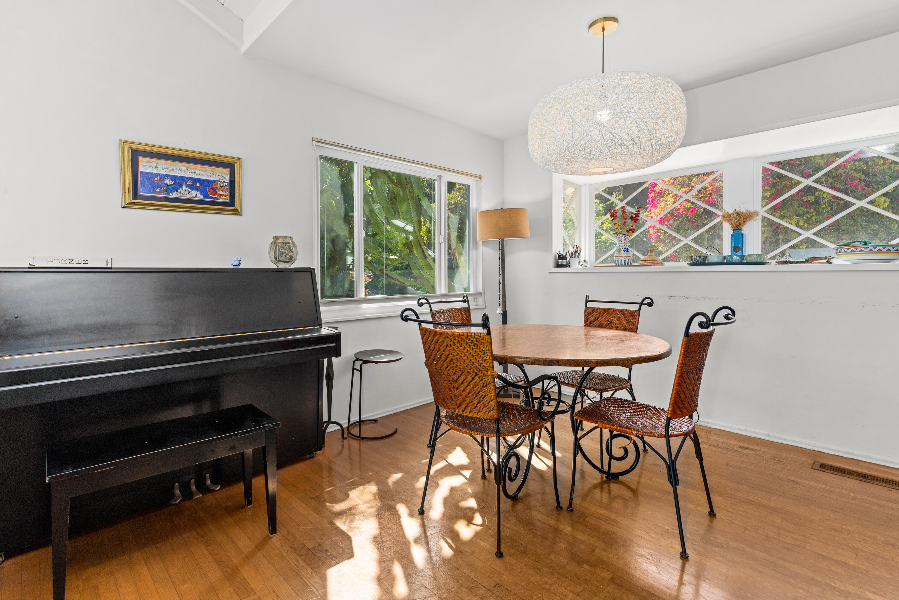 723 Alston Road Santa Barbara, CA 93108 - Photo 5 of 21 723 Alston Web-2