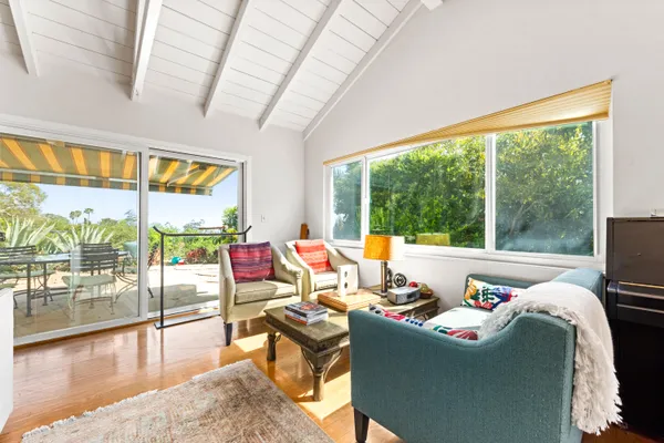 $8,500 | 723 Alston Road, Santa Barbara, CA 93108