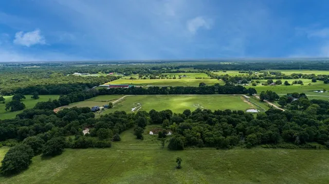 a view of an outdoor space with a lake view