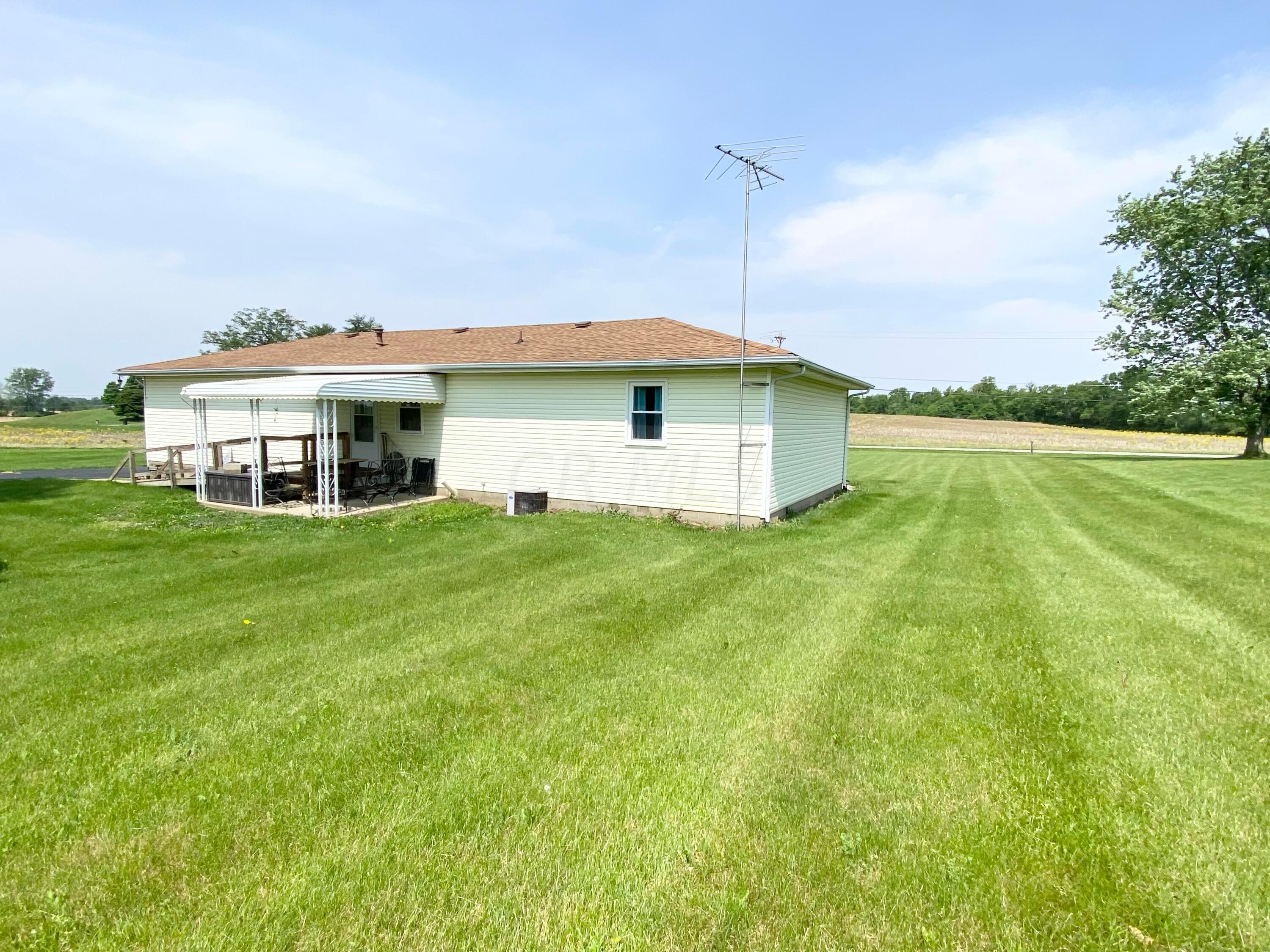 1622 Warner-Huffer Road Circleville, OH 43113 - Photo 6 of 22 F49F2230-46BE-4A82-92B4-EFA9EFA8F669