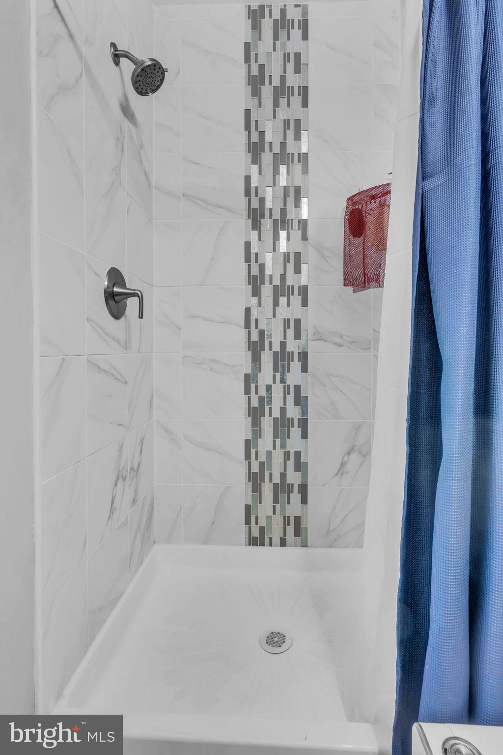 4908 1/2 Harford Road Baltimore, MD 21214 - Photo 12 of 20