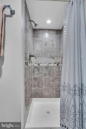 $325,000 | 4908 1/2 Harford Road, Baltimore, MD 21214