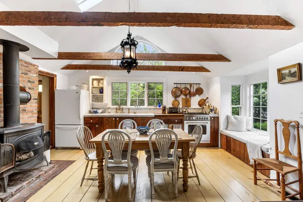 $2,500,000 | 16 Redwood Road, Sag Harbor Village, NY 11963