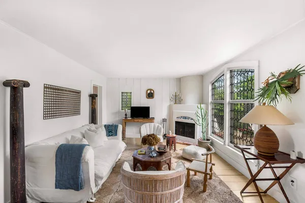 $2,500,000 | 16 Redwood Road, Sag Harbor Village, NY 11963