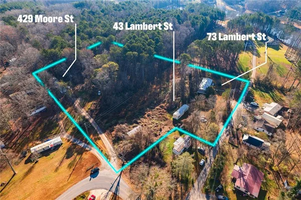 a view of a outdoor space