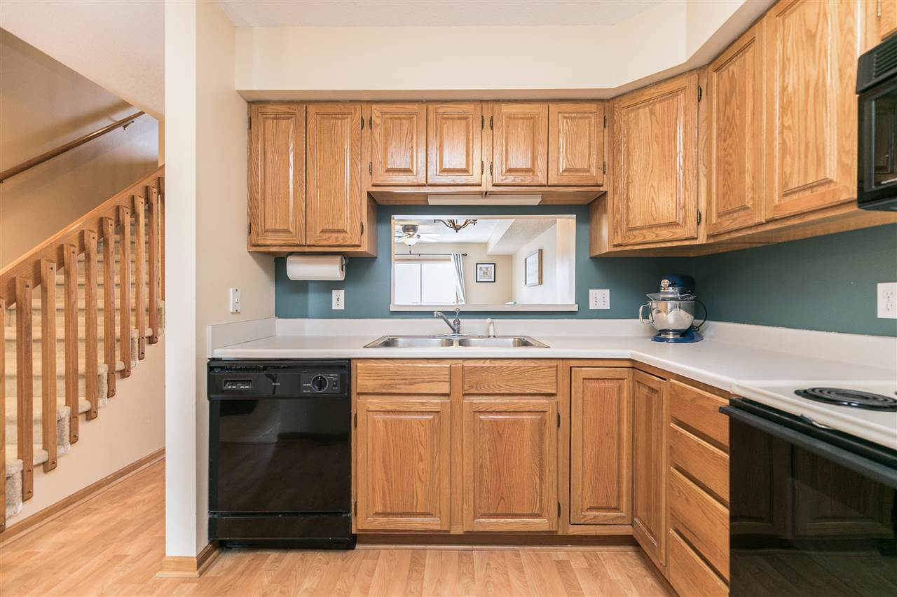 2875 Ridgeview Way Marion, IA 52302 - Photo 10 of 25 Gallery Image 10