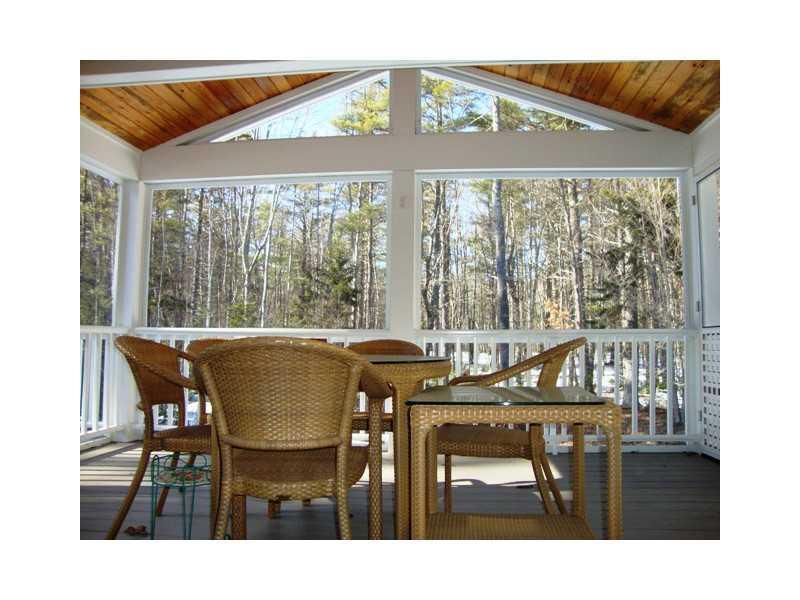 65 Middle Bay Road Brunswick, ME 04011 - Photo 12 of 22 Sunroom.