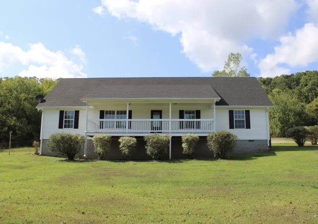 $460,900 | 121 Lock 7 Lane, Carthage, TN 37030