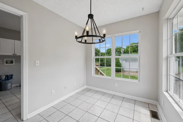 $460,900 | 121 Lock 7 Lane, Carthage, TN 37030