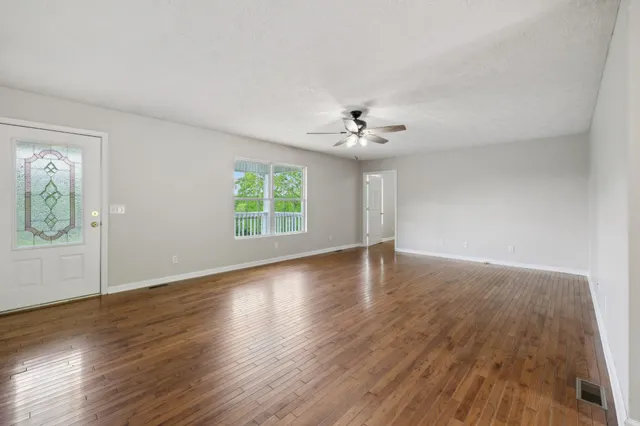 $460,900 | 121 Lock 7 Lane, Carthage, TN 37030