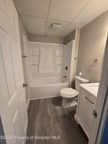 $1,500 | 323 Larch Street, Scranton, PA 18509