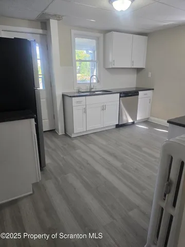 $1,500 | 323 Larch Street, Scranton, PA 18509