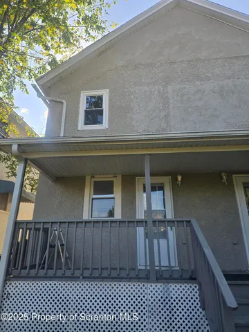 $1,500 | 323 Larch Street, Scranton, PA 18509