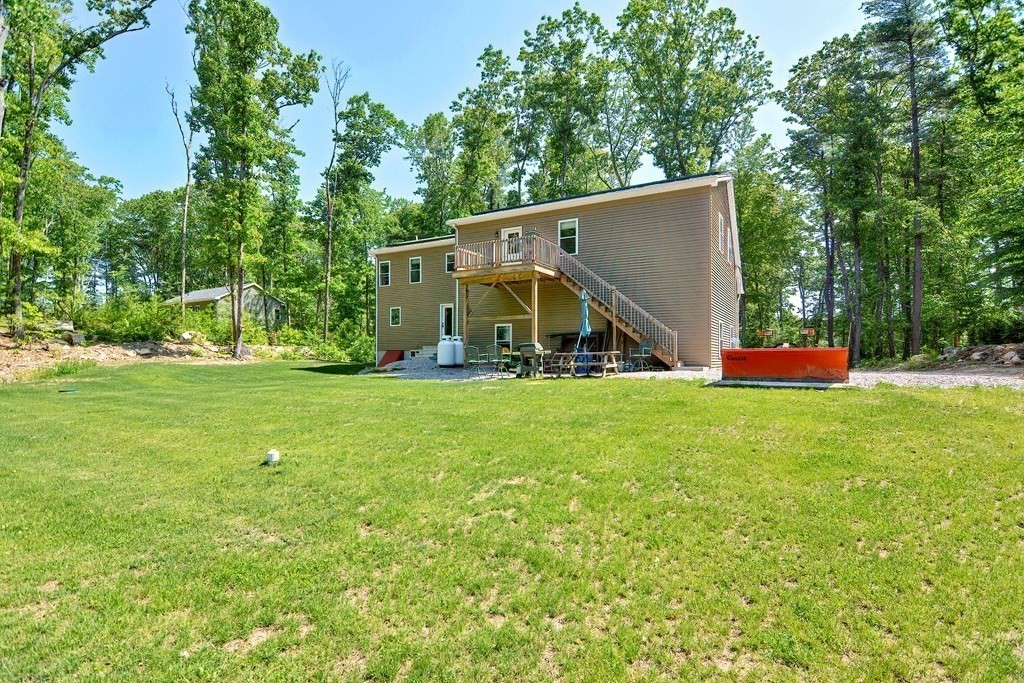 48 East Charlton Road Spencer, MA 01562 - Photo 8 of 42 Gallery Image 8