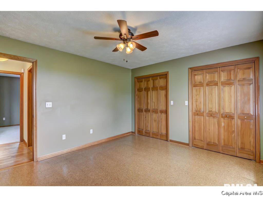 5960 North Lake Road Springfield, IL 62711 - Photo 26 of 36
