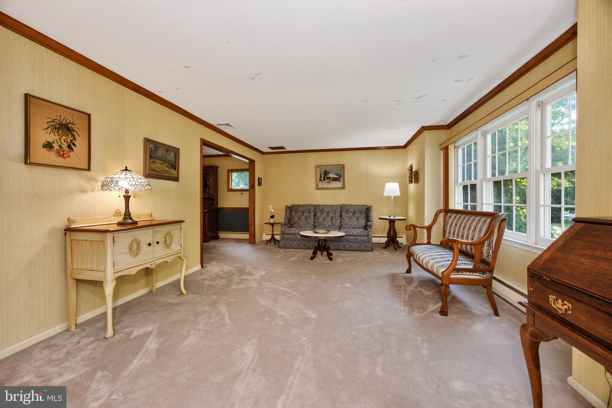 207 Allen Drive Exton, PA 19341 - Photo 10 of 53