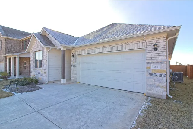 $2,075 | 113 Rocking R Court, Georgetown, TX 78633