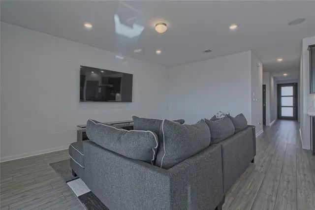 $2,075 | 113 Rocking R Court, Georgetown, TX 78633