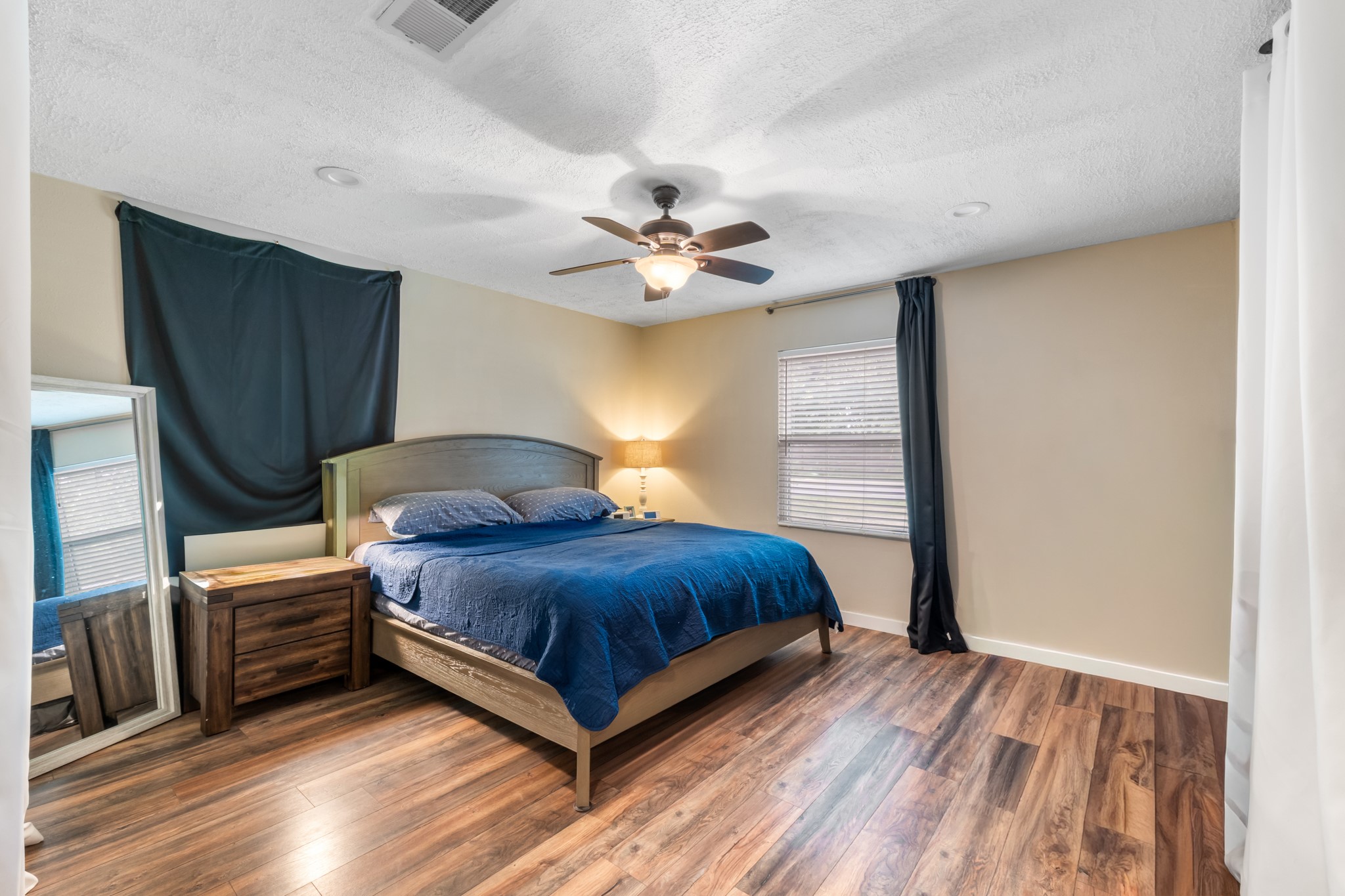 4705 Manchaca Road Austin, TX 78745 - Photo 12 of 16