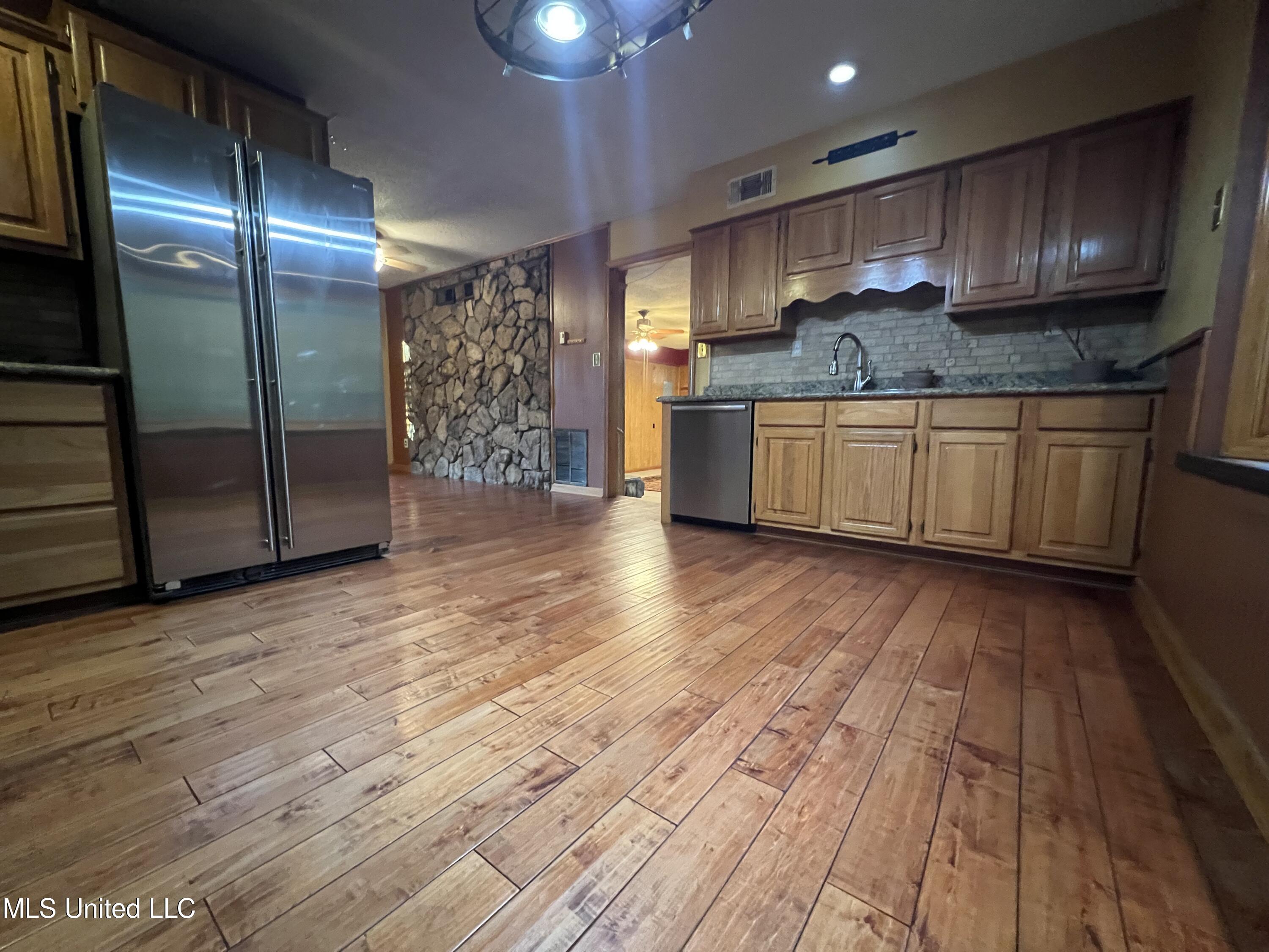 43 Minton Road Byhalia, MS 38611 - Photo 12 of 18 IMG-2906