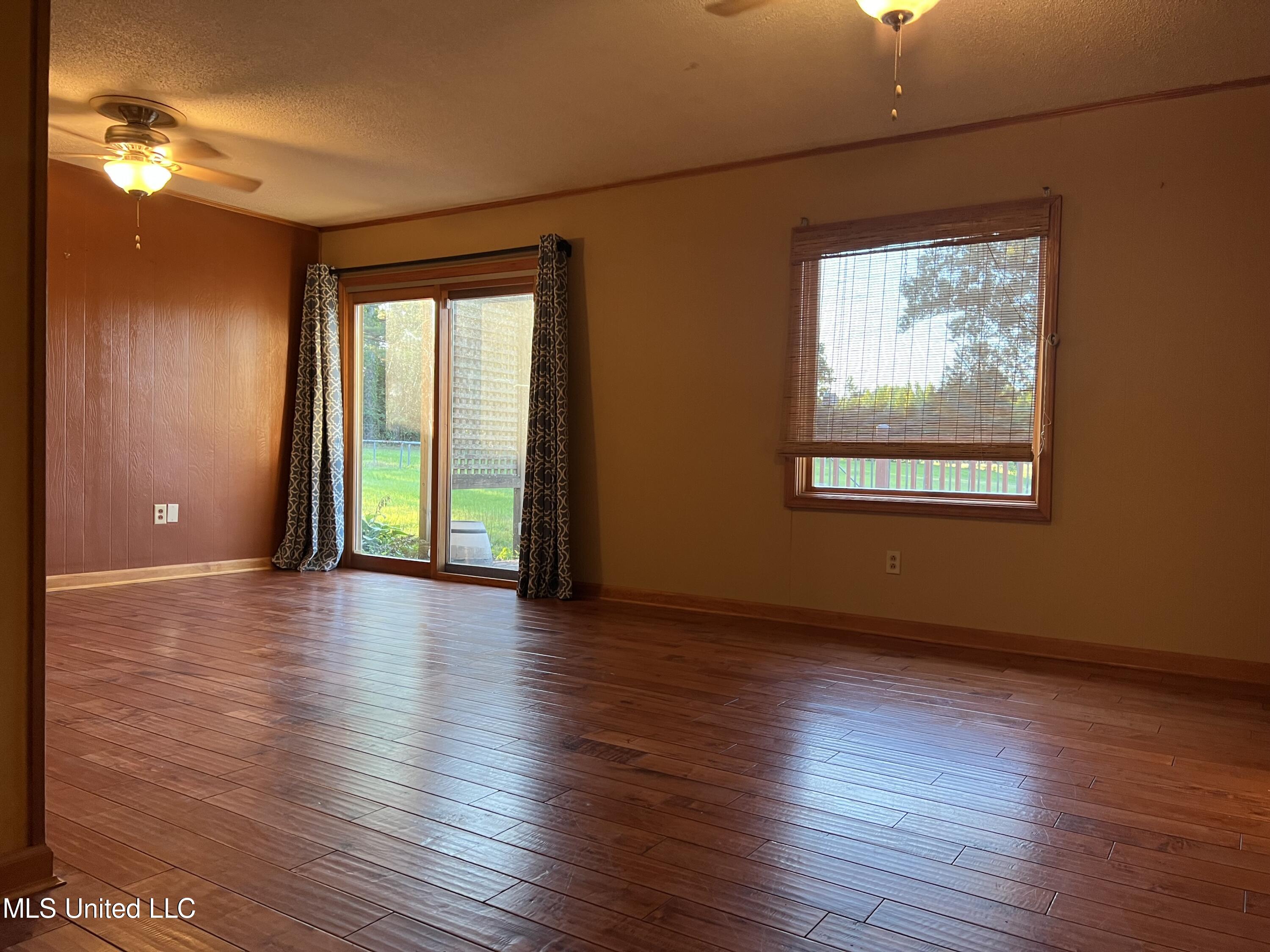 43 Minton Road Byhalia, MS 38611 - Photo 14 of 18 IMG-2894